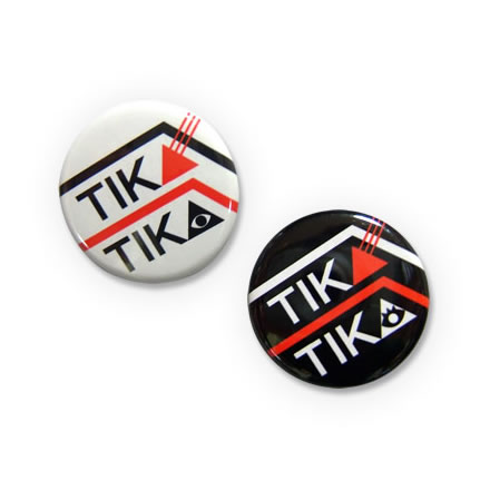 イラスト缶バッジ ロゴ 2個セット／チカチカ (TIKATIKA)【バンドグッズ（バッジ/ピン）】